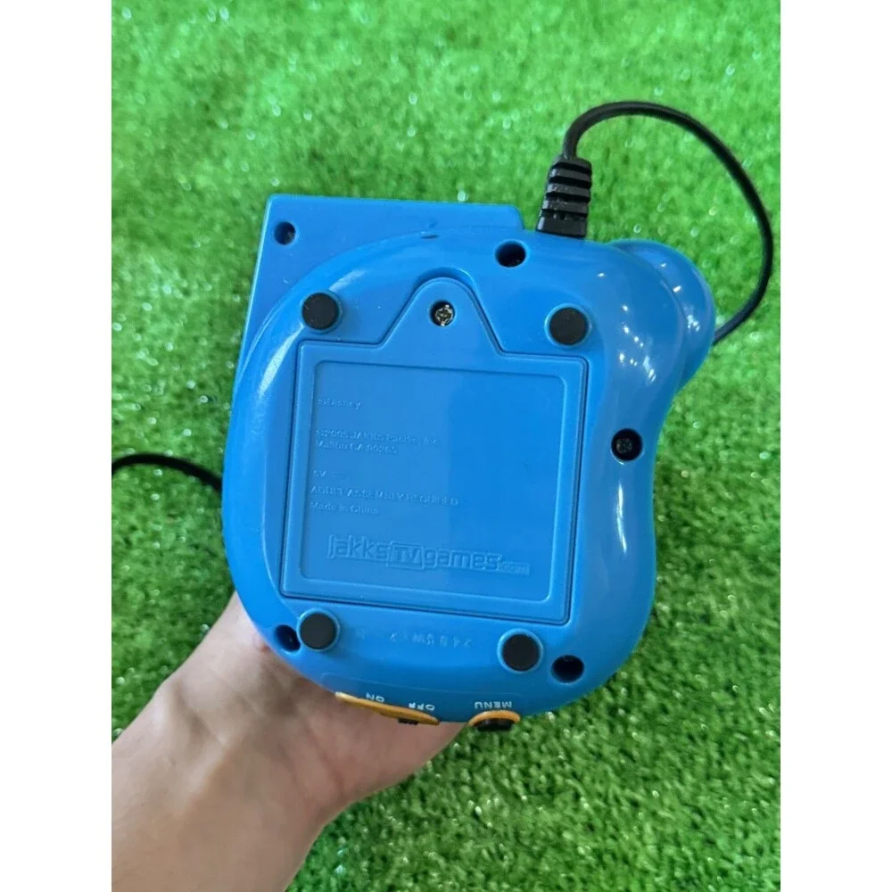 Disney TV Video Game Plug n Play Jakks Pacific Built In Games Jakks 2005